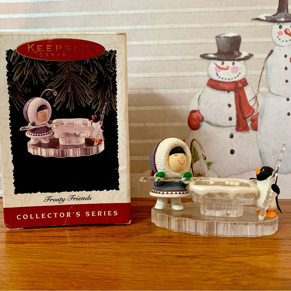 Hallmark Ornament * Collectors Series * “Frosty Friends” 1996